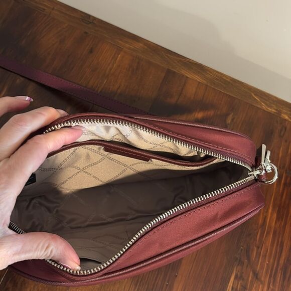 NWOT Michael Kors Jet Set Charm Large East/West Crossbody - Picture 8 of 15